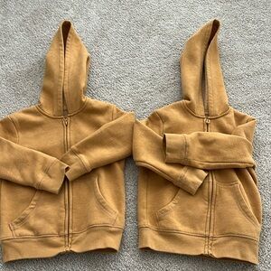 2T - Jumping Beans soft fleece jacket